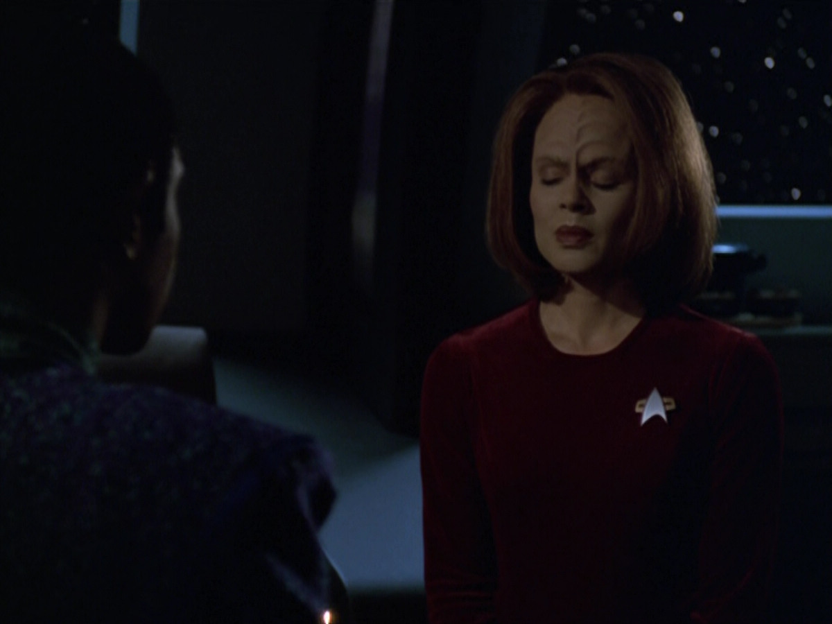 extant_StarTrek_VOY_5x21-Juggernaut_00446.jpg