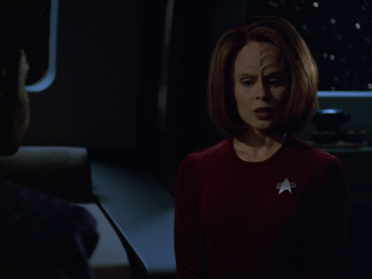 extant_StarTrek_VOY_5x21-Juggernaut_00507.jpg
