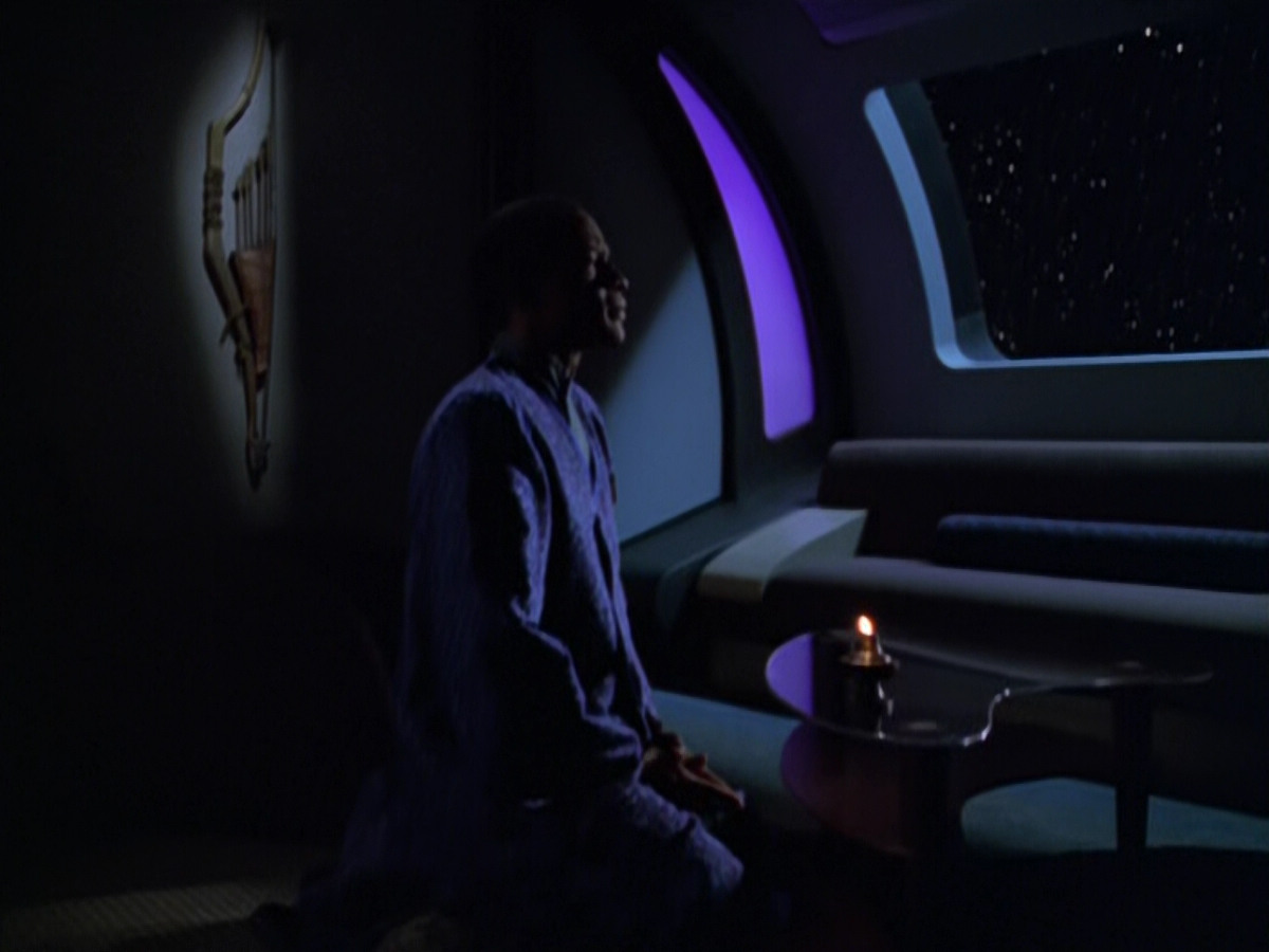 extant_StarTrek_VOY_5x21-Juggernaut_00646.jpg