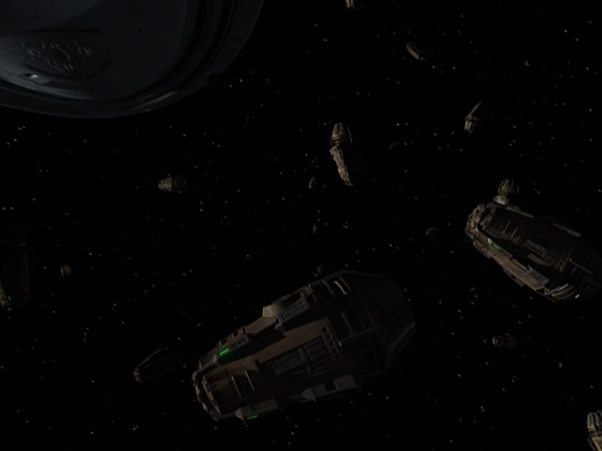 extant_StarTrek_VOY_5x21-Juggernaut_00723.jpg