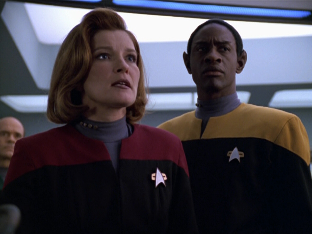 extant_StarTrek_VOY_5x21-Juggernaut_00988.jpg