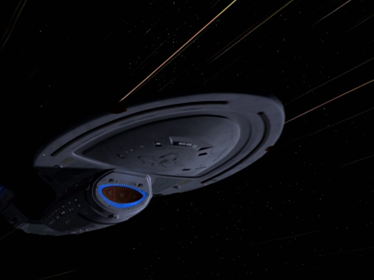 extant_StarTrek_VOY_5x21-Juggernaut_03614.jpg