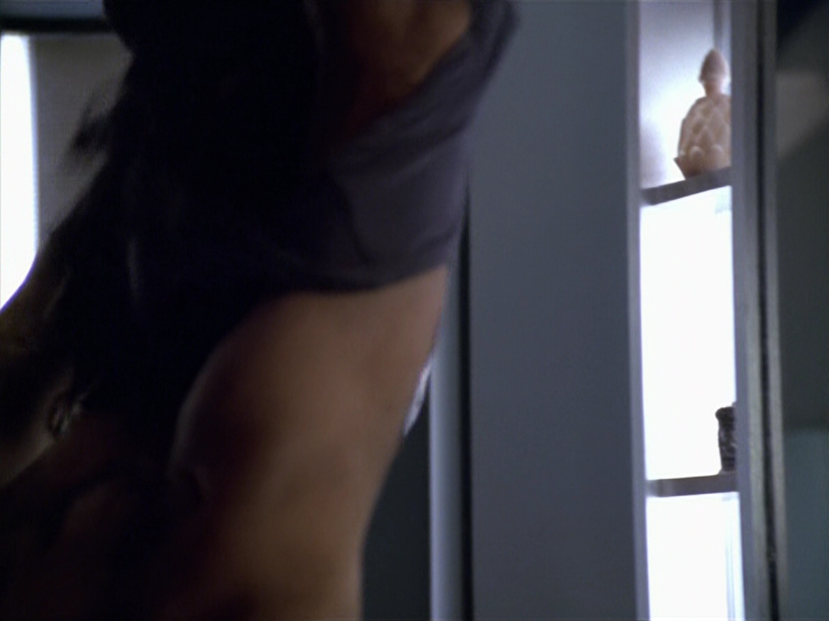 extant_StarTrek_VOY_5x21-Juggernaut_03732.jpg