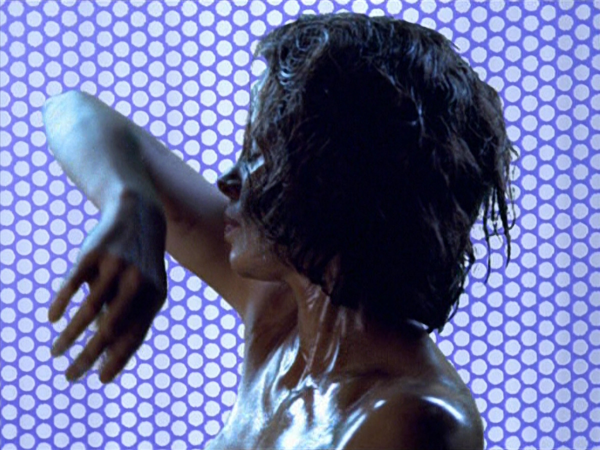 extant_StarTrek_VOY_5x21-Juggernaut_03789.jpg
