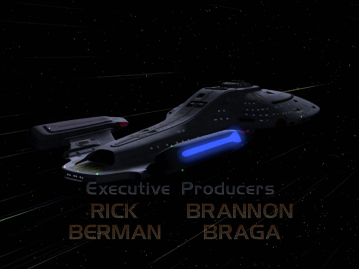 extant_StarTrek_VOY_5x21-Juggernaut_03811.jpg