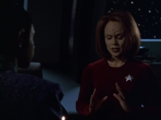 extant_StarTrek_VOY_5x21-Juggernaut_00483.jpg