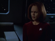 extant_StarTrek_VOY_5x21-Juggernaut_00520.jpg