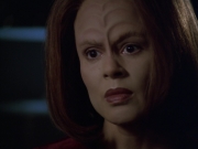 extant_StarTrek_VOY_5x21-Juggernaut_00578.jpg