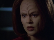 extant_StarTrek_VOY_5x21-Juggernaut_00584.jpg