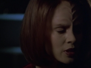 Filename=extant_StarTrek_VOY_5x21-Juggernaut_00621.jpg
Filesize=100KiB
Dimensions=1200x900
Date added=Nov 21, 2019 extant_StarTrek_VOY_5x21-Juggernaut_00621.jpg