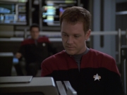 Filename=extant_StarTrek_VOY_5x21-Juggernaut_00717.jpg
Filesize=142KiB
Dimensions=1200x900
Date added=Nov 21, 2019 extant_StarTrek_VOY_5x21-Juggernaut_00717.jpg