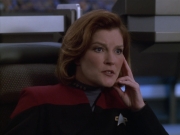 extant_StarTrek_VOY_5x21-Juggernaut_00754.jpg