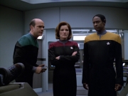 Filename=extant_StarTrek_VOY_5x21-Juggernaut_00782.jpg
Filesize=159KiB
Dimensions=1200x900
Date added=Nov 21, 2019 extant_StarTrek_VOY_5x21-Juggernaut_00782.jpg