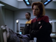 Filename=extant_StarTrek_VOY_5x21-Juggernaut_00791.jpg
Filesize=159KiB
Dimensions=1200x900
Date added=Nov 21, 2019 extant_StarTrek_VOY_5x21-Juggernaut_00791.jpg