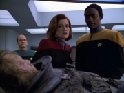 extant_StarTrek_VOY_5x21-Juggernaut_00979.jpg