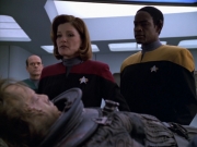extant_StarTrek_VOY_5x21-Juggernaut_00981.jpg