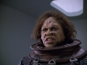 extant_StarTrek_VOY_5x21-Juggernaut_01000.jpg