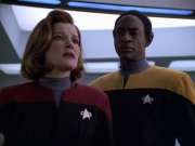 extant_StarTrek_VOY_5x21-Juggernaut_01006.jpg