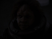 extant_StarTrek_VOY_5x21-Juggernaut_01025.jpg