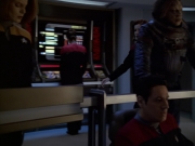 extant_StarTrek_VOY_5x21-Juggernaut_01044.jpg