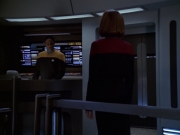 extant_StarTrek_VOY_5x21-Juggernaut_01054.jpg