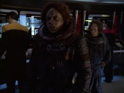 extant_StarTrek_VOY_5x21-Juggernaut_01064.jpg