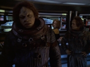 extant_StarTrek_VOY_5x21-Juggernaut_01070.jpg