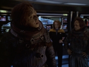 extant_StarTrek_VOY_5x21-Juggernaut_01099.jpg