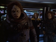 extant_StarTrek_VOY_5x21-Juggernaut_01101.jpg