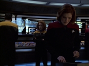 extant_StarTrek_VOY_5x21-Juggernaut_01119.jpg