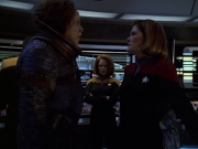 extant_StarTrek_VOY_5x21-Juggernaut_01127.jpg