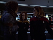 extant_StarTrek_VOY_5x21-Juggernaut_01151.jpg