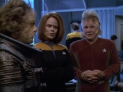 extant_StarTrek_VOY_5x21-Juggernaut_01302.jpg