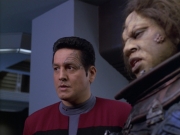 extant_StarTrek_VOY_5x21-Juggernaut_01307.jpg