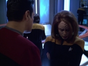 extant_StarTrek_VOY_5x21-Juggernaut_01375.jpg