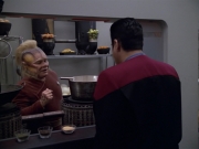 Filename=extant_StarTrek_VOY_5x21-Juggernaut_01439.jpg
Filesize=147KiB
Dimensions=1200x900
Date added=Nov 21, 2019 extant_StarTrek_VOY_5x21-Juggernaut_01439.jpg