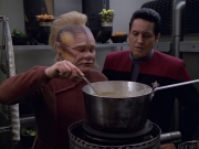 Filename=extant_StarTrek_VOY_5x21-Juggernaut_01460.jpg
Filesize=178KiB
Dimensions=1200x900
Date added=Nov 21, 2019 extant_StarTrek_VOY_5x21-Juggernaut_01460.jpg
