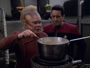 Filename=extant_StarTrek_VOY_5x21-Juggernaut_01462.jpg
Filesize=178KiB
Dimensions=1200x900
Date added=Nov 21, 2019 extant_StarTrek_VOY_5x21-Juggernaut_01462.jpg