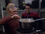 Filename=extant_StarTrek_VOY_5x21-Juggernaut_01463.jpg
Filesize=172KiB
Dimensions=1200x900
Date added=Nov 21, 2019 extant_StarTrek_VOY_5x21-Juggernaut_01463.jpg