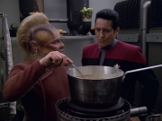 Filename=extant_StarTrek_VOY_5x21-Juggernaut_01464.jpg
Filesize=180KiB
Dimensions=1200x900
Date added=Nov 21, 2019 extant_StarTrek_VOY_5x21-Juggernaut_01464.jpg