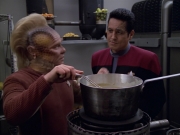 Filename=extant_StarTrek_VOY_5x21-Juggernaut_01513.jpg
Filesize=177KiB
Dimensions=1200x900
Date added=Nov 21, 2019 extant_StarTrek_VOY_5x21-Juggernaut_01513.jpg
