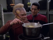 Filename=extant_StarTrek_VOY_5x21-Juggernaut_01521.jpg
Filesize=177KiB
Dimensions=1200x900
Date added=Nov 21, 2019 extant_StarTrek_VOY_5x21-Juggernaut_01521.jpg