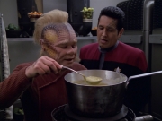 Filename=extant_StarTrek_VOY_5x21-Juggernaut_01522.jpg
Filesize=170KiB
Dimensions=1200x900
Date added=Nov 21, 2019 extant_StarTrek_VOY_5x21-Juggernaut_01522.jpg