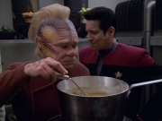 Filename=extant_StarTrek_VOY_5x21-Juggernaut_01526.jpg
Filesize=169KiB
Dimensions=1200x900
Date added=Nov 21, 2019 extant_StarTrek_VOY_5x21-Juggernaut_01526.jpg