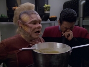 Filename=extant_StarTrek_VOY_5x21-Juggernaut_01534.jpg
Filesize=168KiB
Dimensions=1200x900
Date added=Nov 21, 2019 extant_StarTrek_VOY_5x21-Juggernaut_01534.jpg