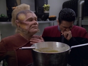 Filename=extant_StarTrek_VOY_5x21-Juggernaut_01536.jpg
Filesize=169KiB
Dimensions=1200x900
Date added=Nov 21, 2019 extant_StarTrek_VOY_5x21-Juggernaut_01536.jpg
