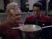 Filename=extant_StarTrek_VOY_5x21-Juggernaut_01542.jpg
Filesize=161KiB
Dimensions=1200x900
Date added=Nov 21, 2019 extant_StarTrek_VOY_5x21-Juggernaut_01542.jpg