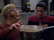 Filename=extant_StarTrek_VOY_5x21-Juggernaut_01551.jpg
Filesize=166KiB
Dimensions=1200x900
Date added=Nov 21, 2019 extant_StarTrek_VOY_5x21-Juggernaut_01551.jpg