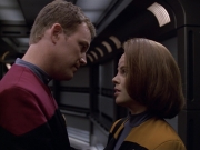 Filename=extant_StarTrek_VOY_5x21-Juggernaut_01614.jpg
Filesize=154KiB
Dimensions=1200x900
Date added=Nov 21, 2019 extant_StarTrek_VOY_5x21-Juggernaut_01614.jpg