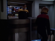extant_StarTrek_VOY_5x21-Juggernaut_02222.jpg